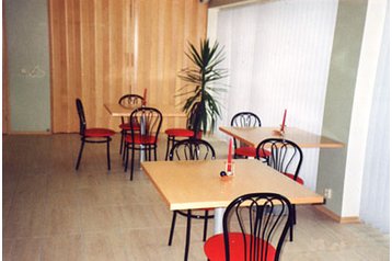 Estonia Privát Otepää, Zewnątrz